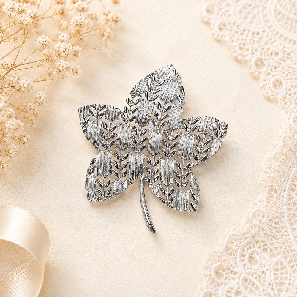 Vintage Lisner Leaf Brooch Silver Tone Openwork Textured Maple Statement Pin OS